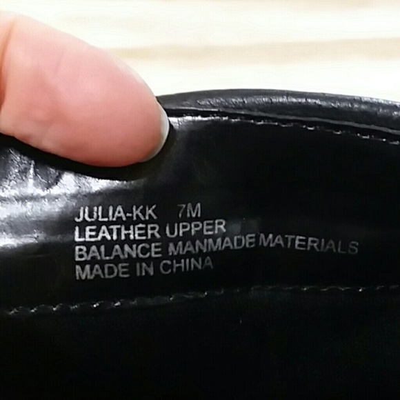 Kelly and Katie leather ankle boots - Picture 4 of 5